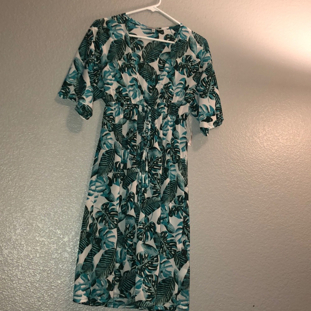 Green leaf kimono